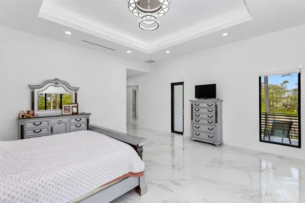 $5,745,000 | 5951 Northwest 72nd Way, Parkland, FL 33067