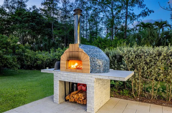 $5,745,000 | 5951 Northwest 72nd Way, Parkland, FL 33067