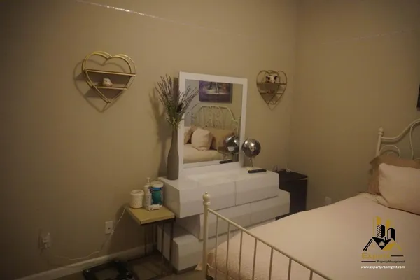 a view of walk in closet