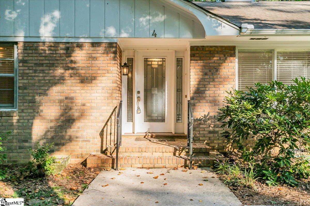 4 Rosebrier Lane Taylors, SC 29687 - Photo 2 of 34