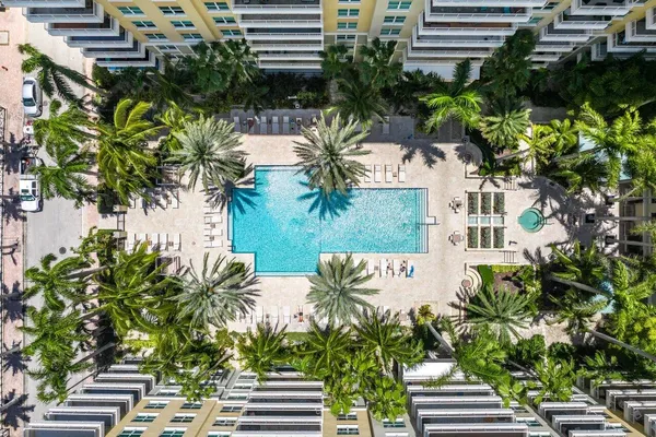 $3,650 | 700 East Boynton Beach Boulevard, Unit 803, Boynton Beach, FL 33435