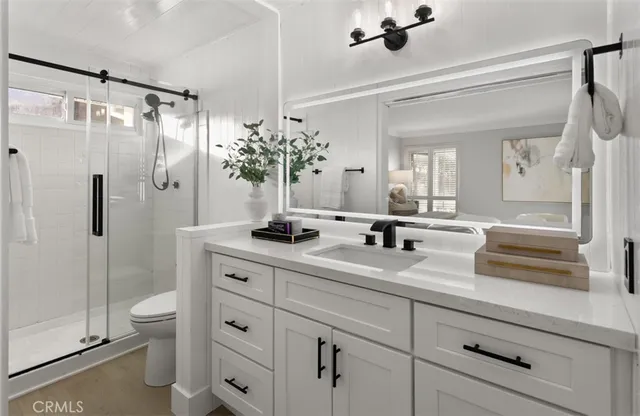 a view of a hallway with entryway