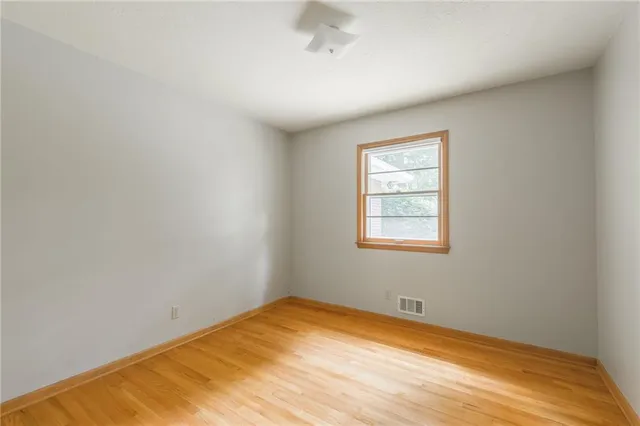 $299,000 | 9420 Ralston Avenue, Kansas City, MO 64138