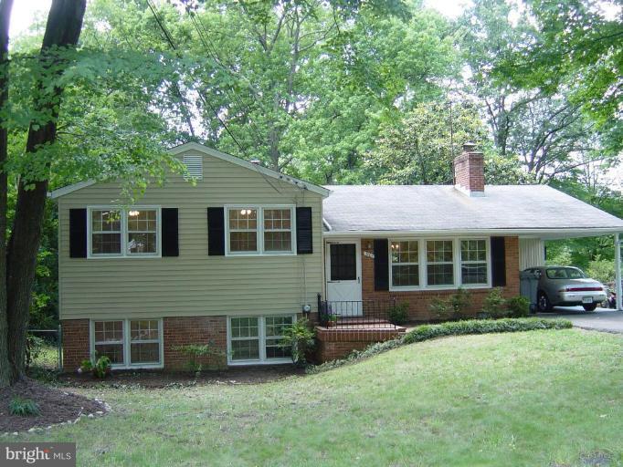 1107 Cameron Road Alexandria, VA 22308 - Photo 1 of 13 Exterior (Main)
