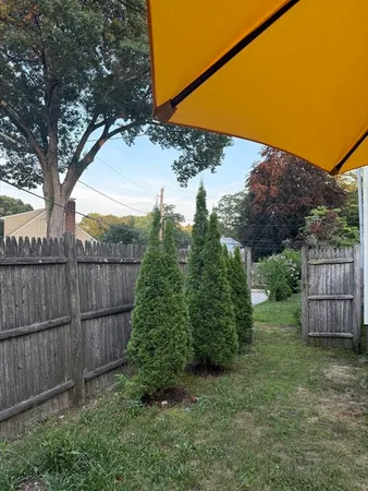 $4,000 | 43 Fairlane Road, Boston, MA 02132