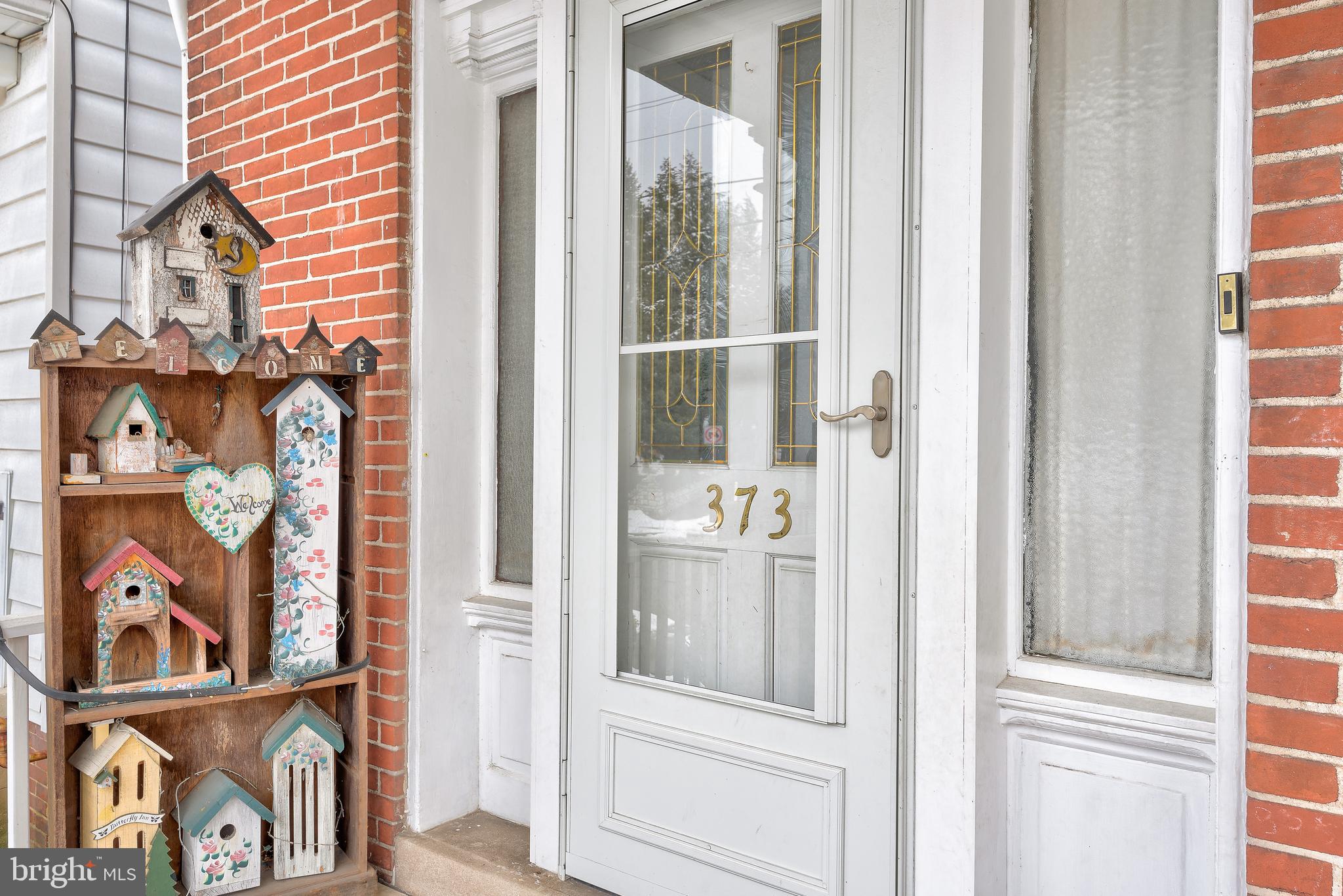 373 High Street Hanover, PA 17331 - Photo 6 of 41 Gallery Image 6