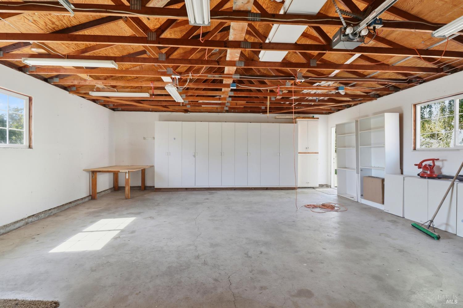 4270 Roblar Road Petaluma, CA 94952 - Photo 29 of 38