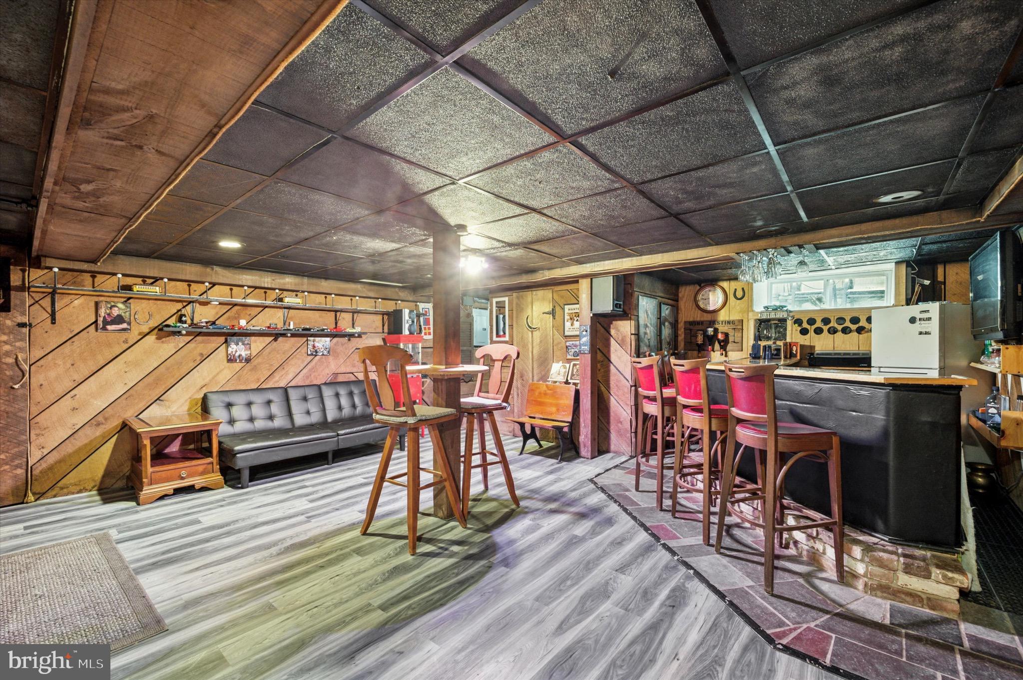 15 Oakland Road Broomall, PA 19008 - Photo 22 of 27 a view of a chairs in a room