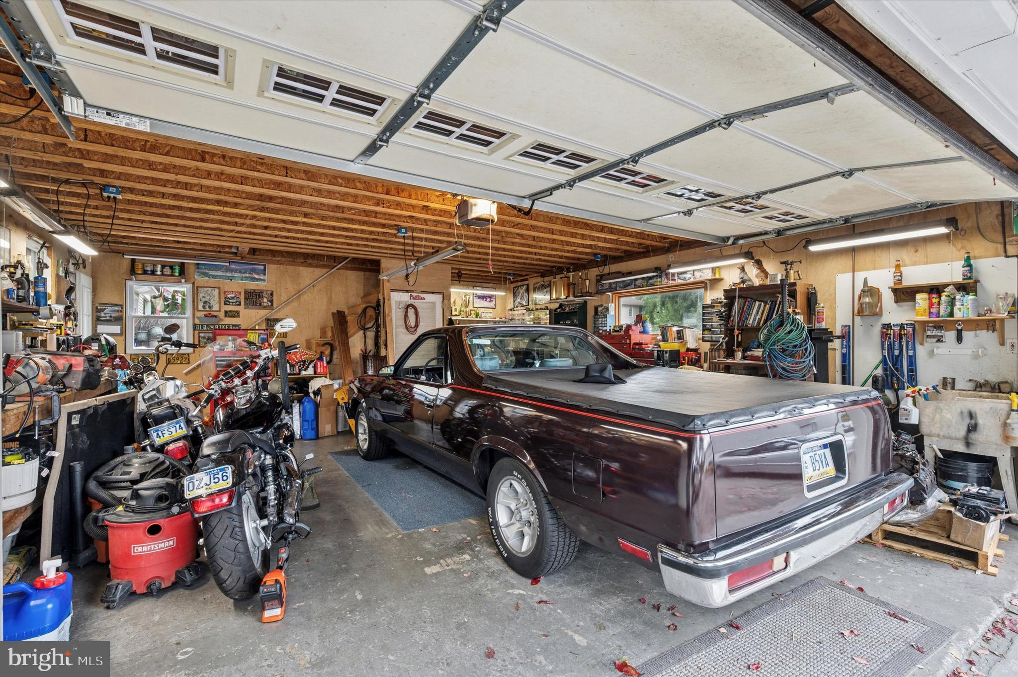 15 Oakland Road Broomall, PA 19008 - Photo 27 of 27 a view of a cars park in garage