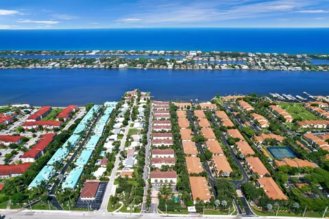 $499,900 | 126 Ocean Cay Way, Hypoluxo, FL 33462
