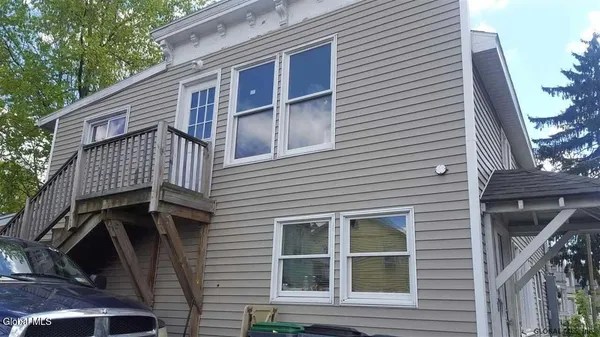$1,100 | 11 Chatham Street, Nassau, NY 12123