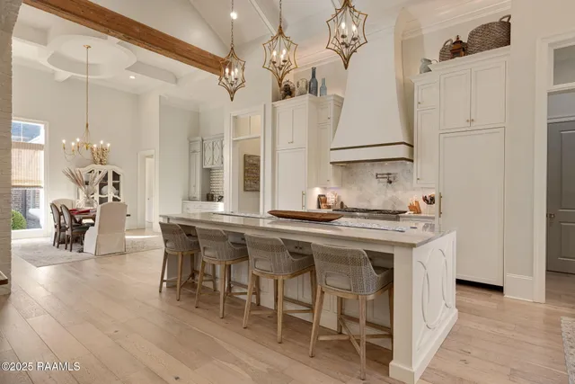 $1,670,000 | 101 Kingfisher Drive, Lafayette, LA 70508