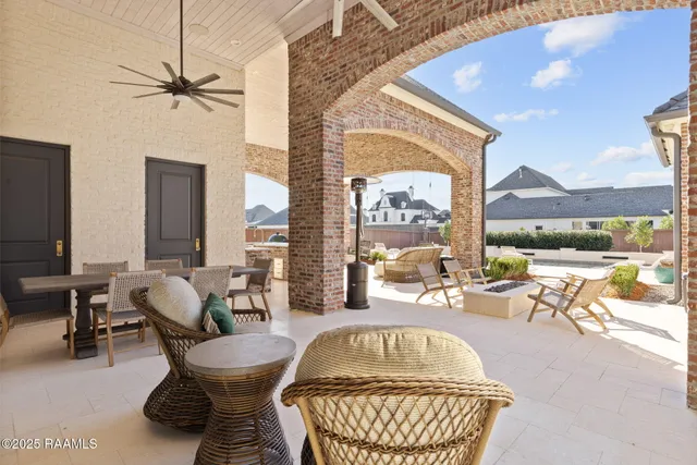 $1,670,000 | 101 Kingfisher Drive, Lafayette, LA 70508