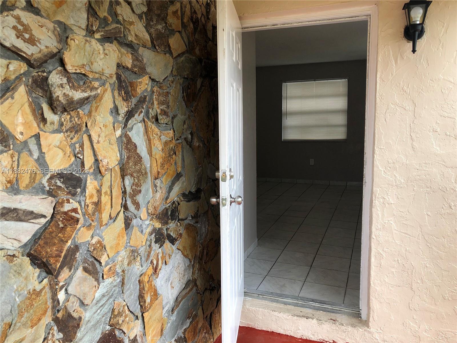 10250 Southwest 172nd Street Miami, FL 33157 - Photo 5 of 39