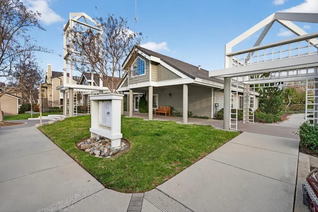 $779,000 | 5964 Bridgeport Lake Way, San Jose, CA 95123