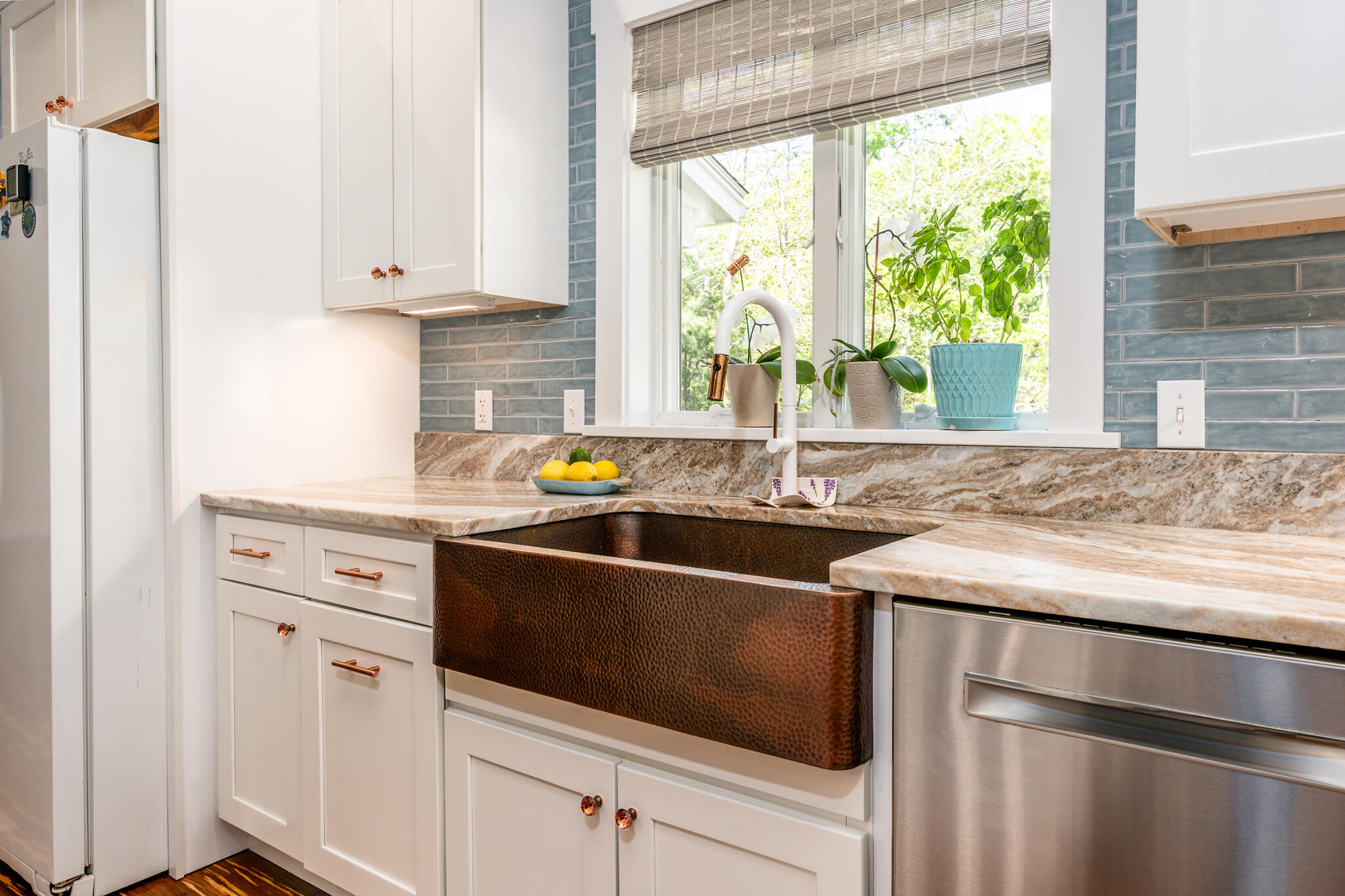 265 Cotuit Road Mashpee, MA 02649 - Photo 10 of 26 kitchen5