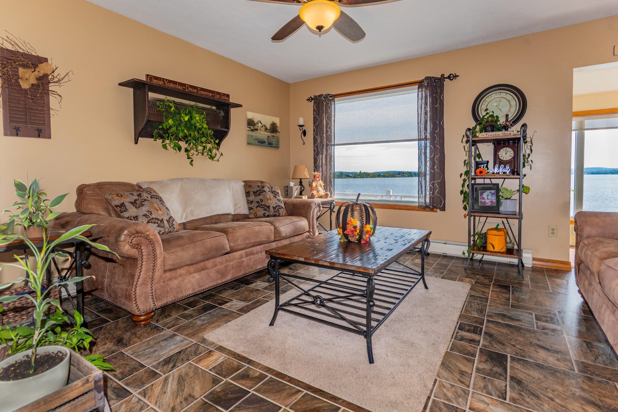 150 Cleveland Road St. Agatha, ME 04772 - Photo 32 of 69 Living Room