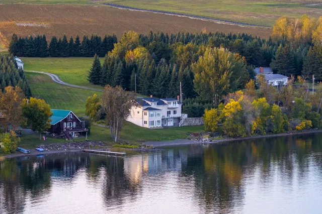 $525,000 | 150 Cleveland Road, St. Agatha, ME 04772