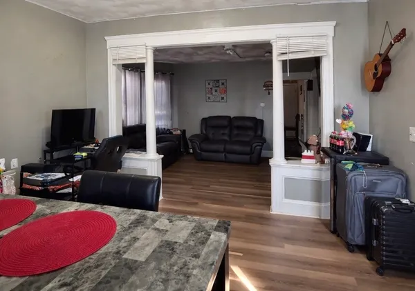 $1,750 | 55 Alton Street, Unit 2, Providence, RI 02908