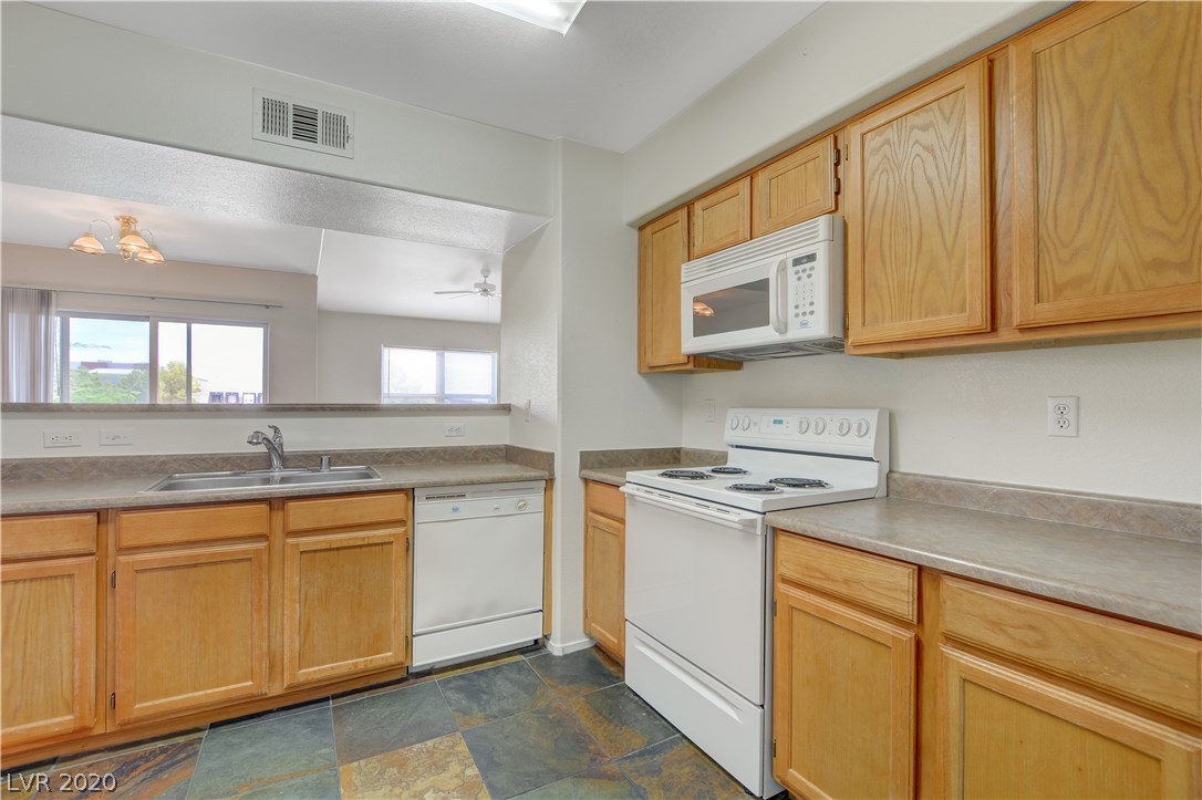 7255 West Sunset Road, Unit 2044 Las Vegas, NV 89113 - Photo 22 of 47
