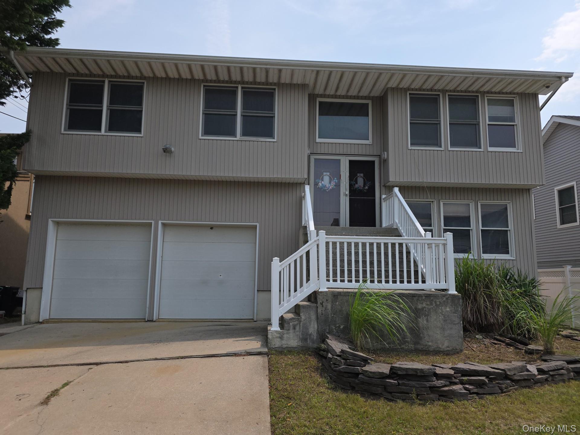 2871 Shore Road Seaford, NY 11783 - Photo 1 of 27 Gallery Image 1