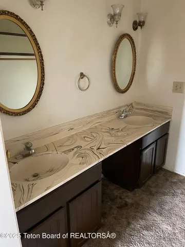 $1,100,000 | 71 Cedron Road, Victor, ID 83455