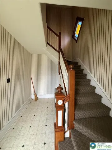 a view of entryway
