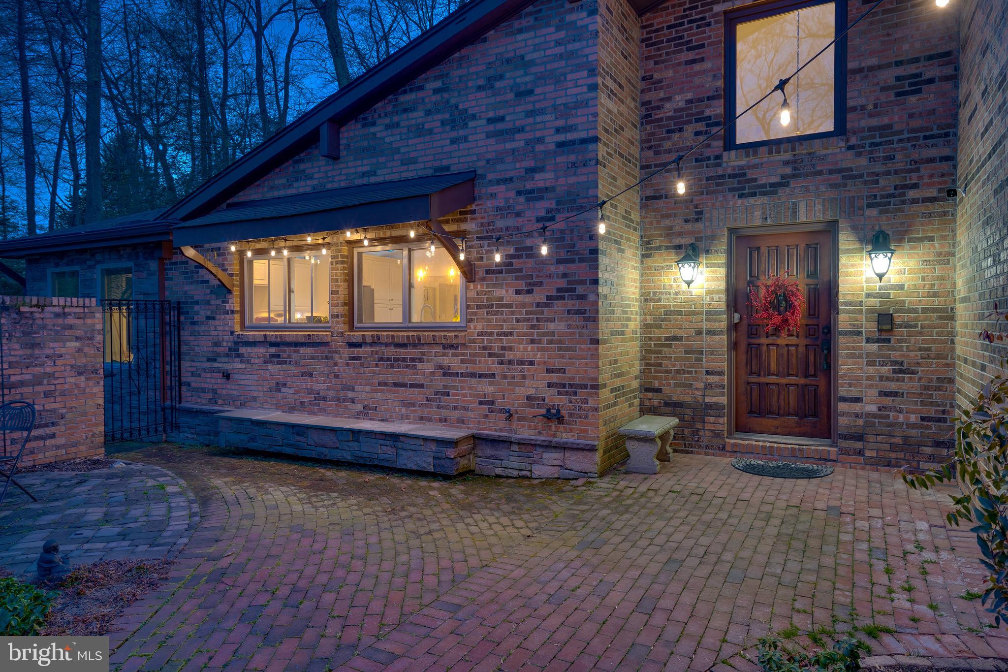 Entry into the Spanish-Style Courtyard