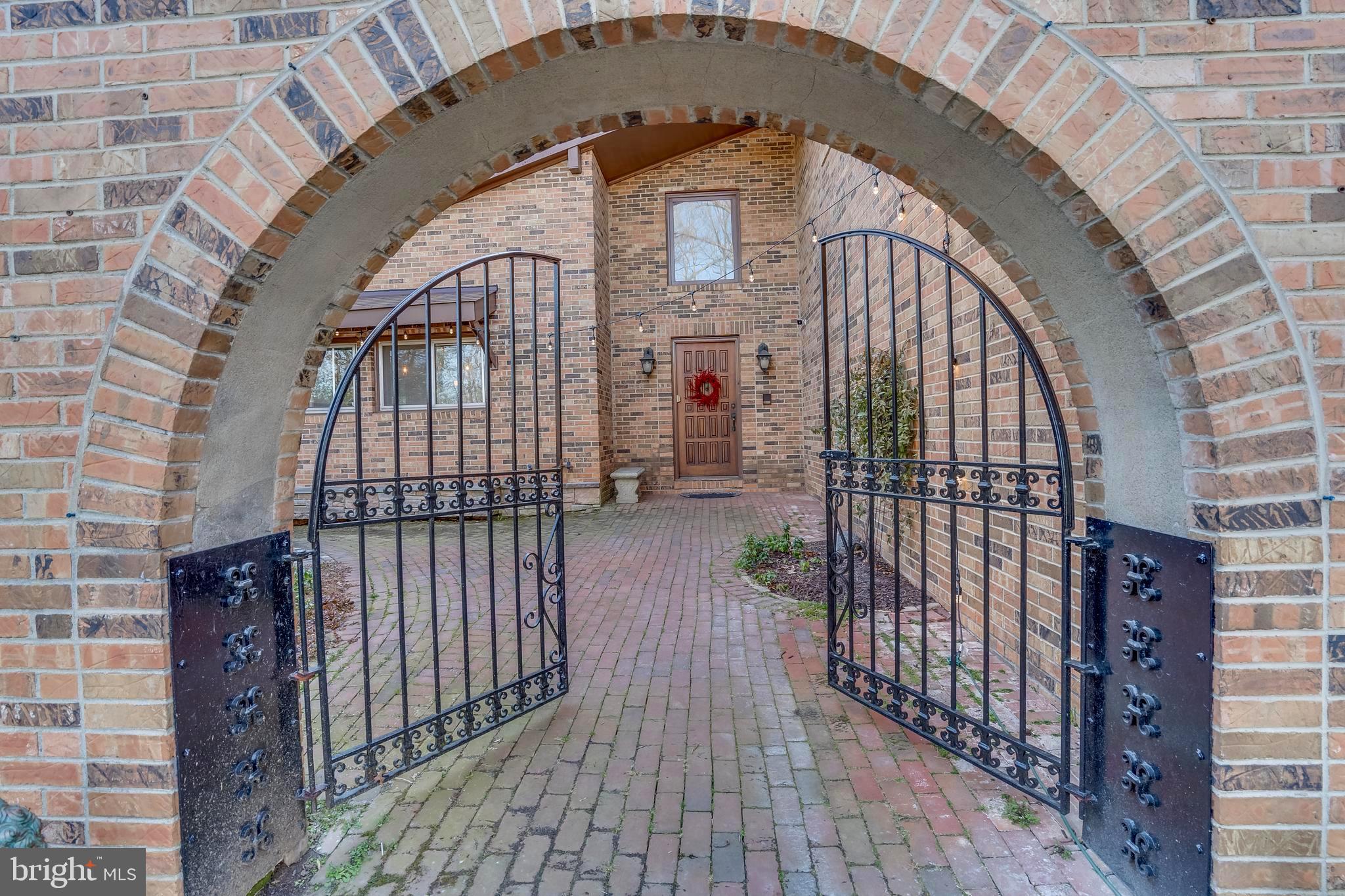 Exterior View - Entry to the Courtyard