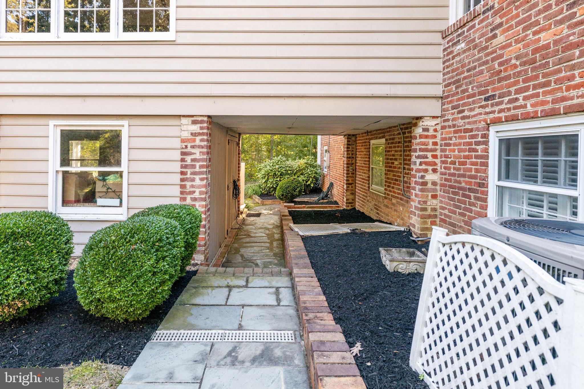 703 Keats Road Richmond, VA 23229 - Photo 38 of 45 Gallery Image 38