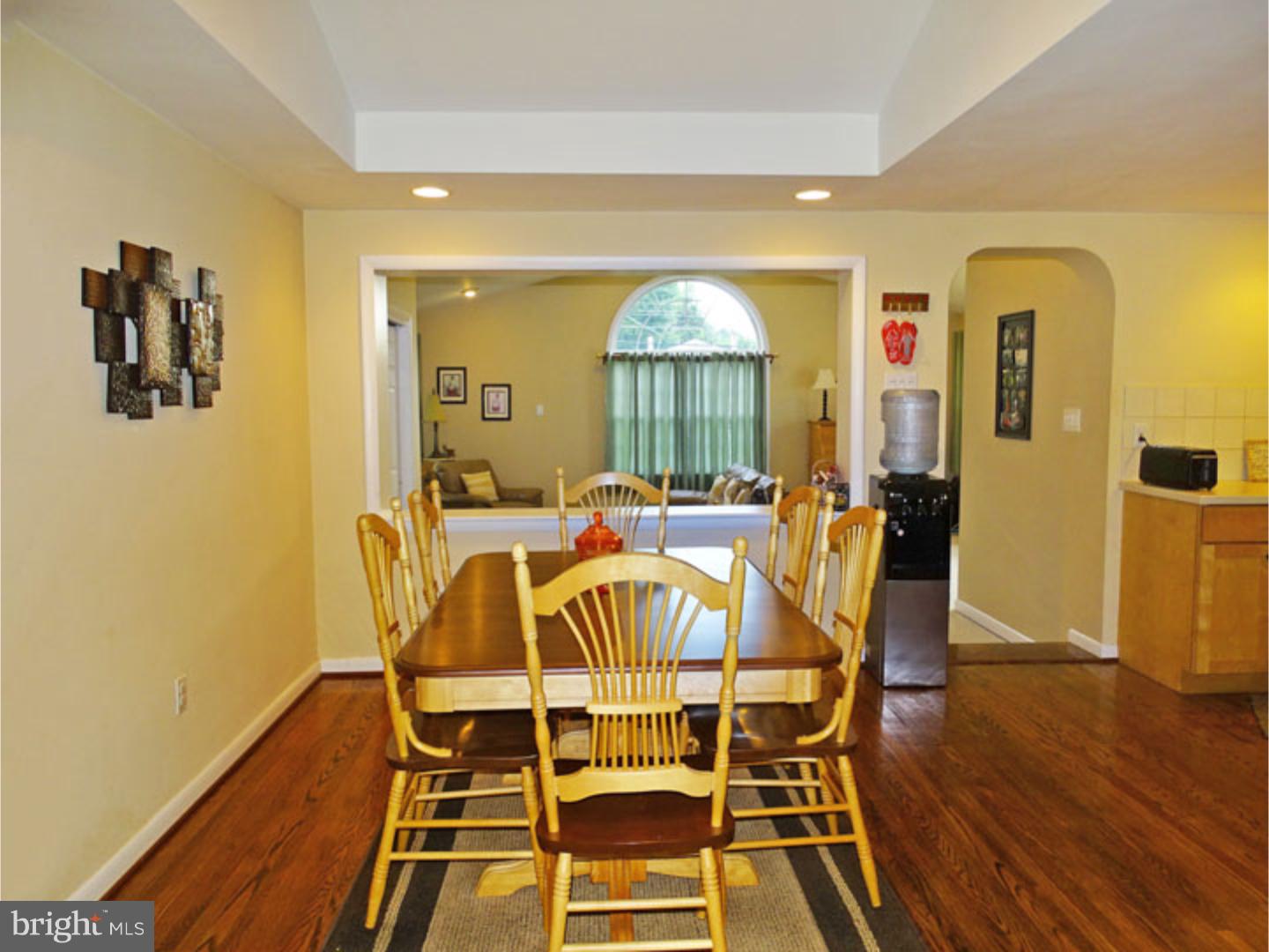 692 Rising Sun Avenue Holland, PA 18966 - Photo 13 of 25 Dining Room