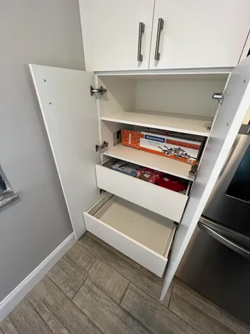 a view of a livingroom with an oven