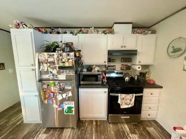 $69,900 | 20 Lawrence Lane, St. Charles, MN 55972