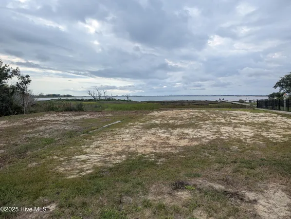 $345,000 | 703 Cannonsgate Drive, Newport, NC 28570