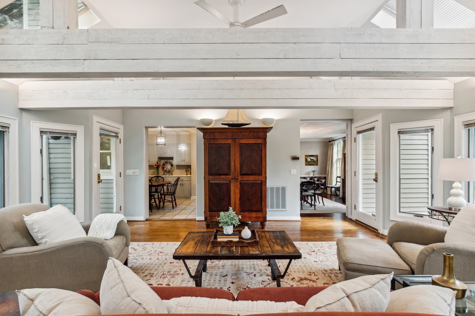 382 Ridge Avenue Winnetka, IL 60093 - Photo 16 of 43 a living room with furniture and a potted plant