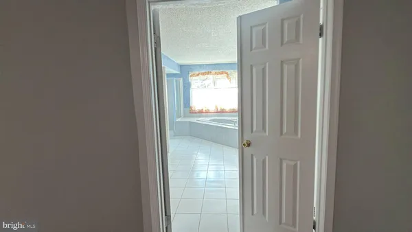 $4,800 | 1 Wright Place, Princeton Junction, NJ 08550