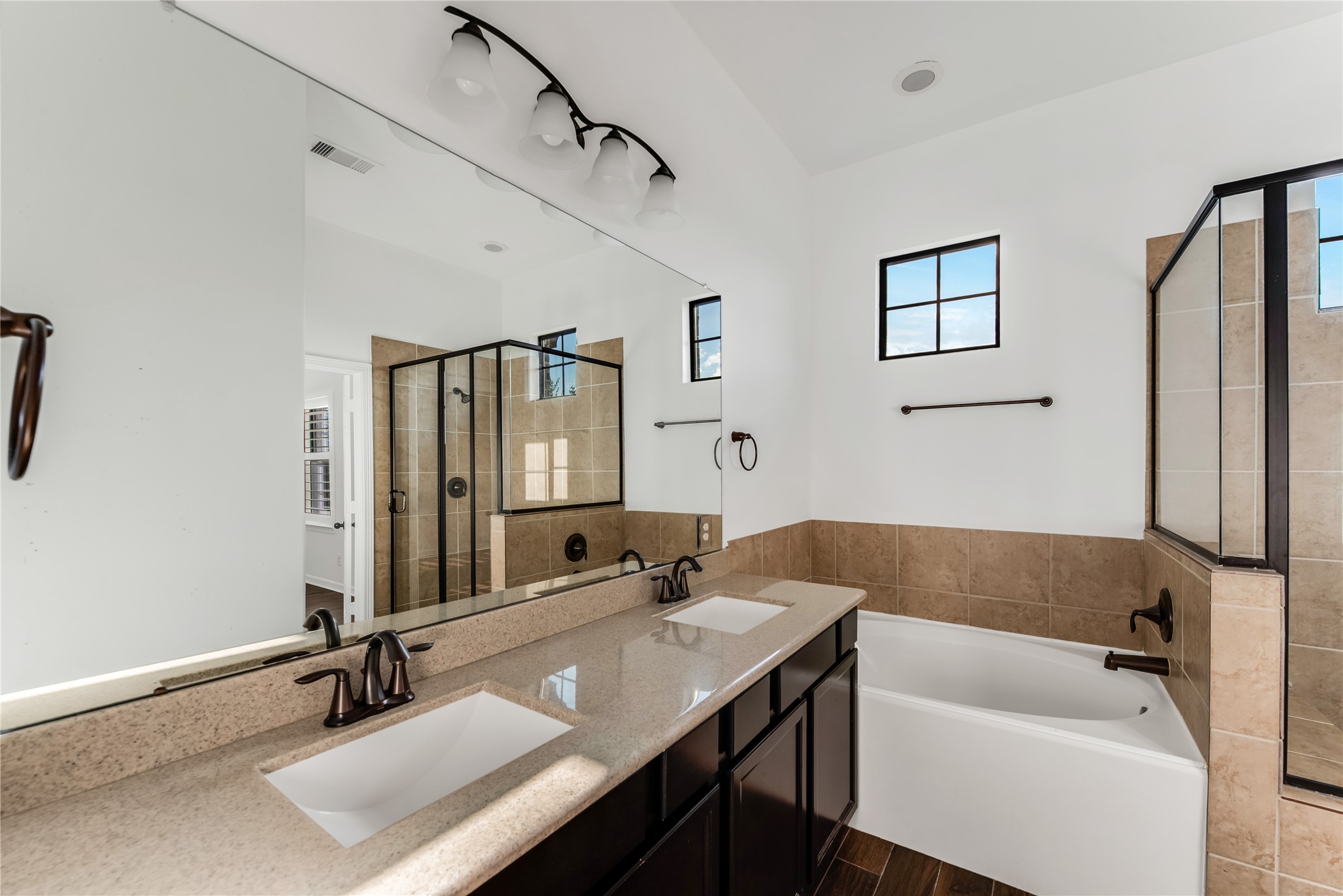 25142 Andris Lane Spring, TX 77386 - Photo 17 of 24 Primary Bathroom