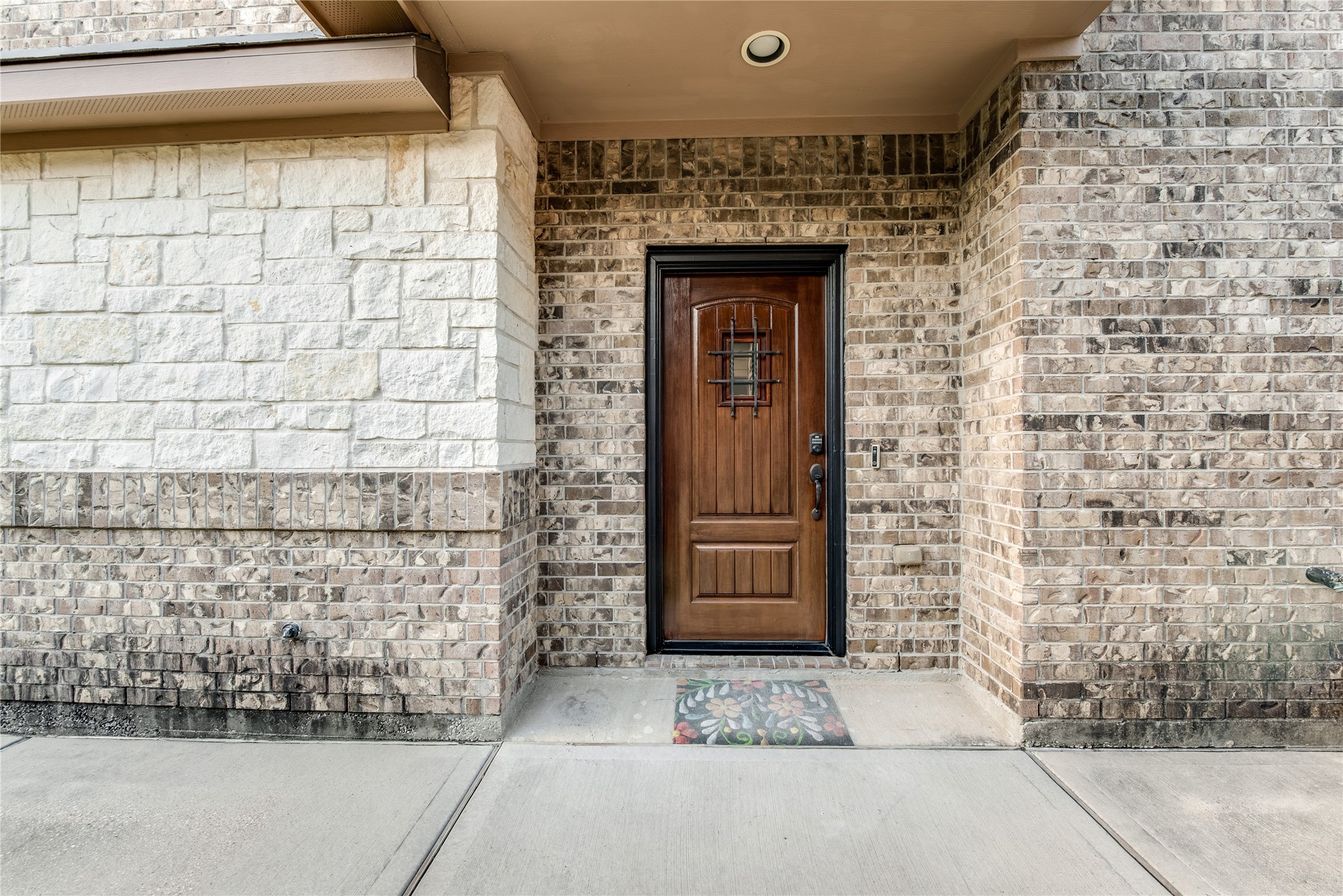 25142 Andris Lane Spring, TX 77386 - Photo 3 of 24 Front Entrance