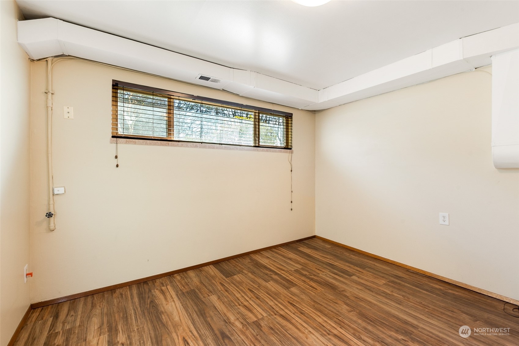 409 Jefferson Avenue Northeast Renton, WA 98056 - Photo 22 of 39 Gallery Image 22