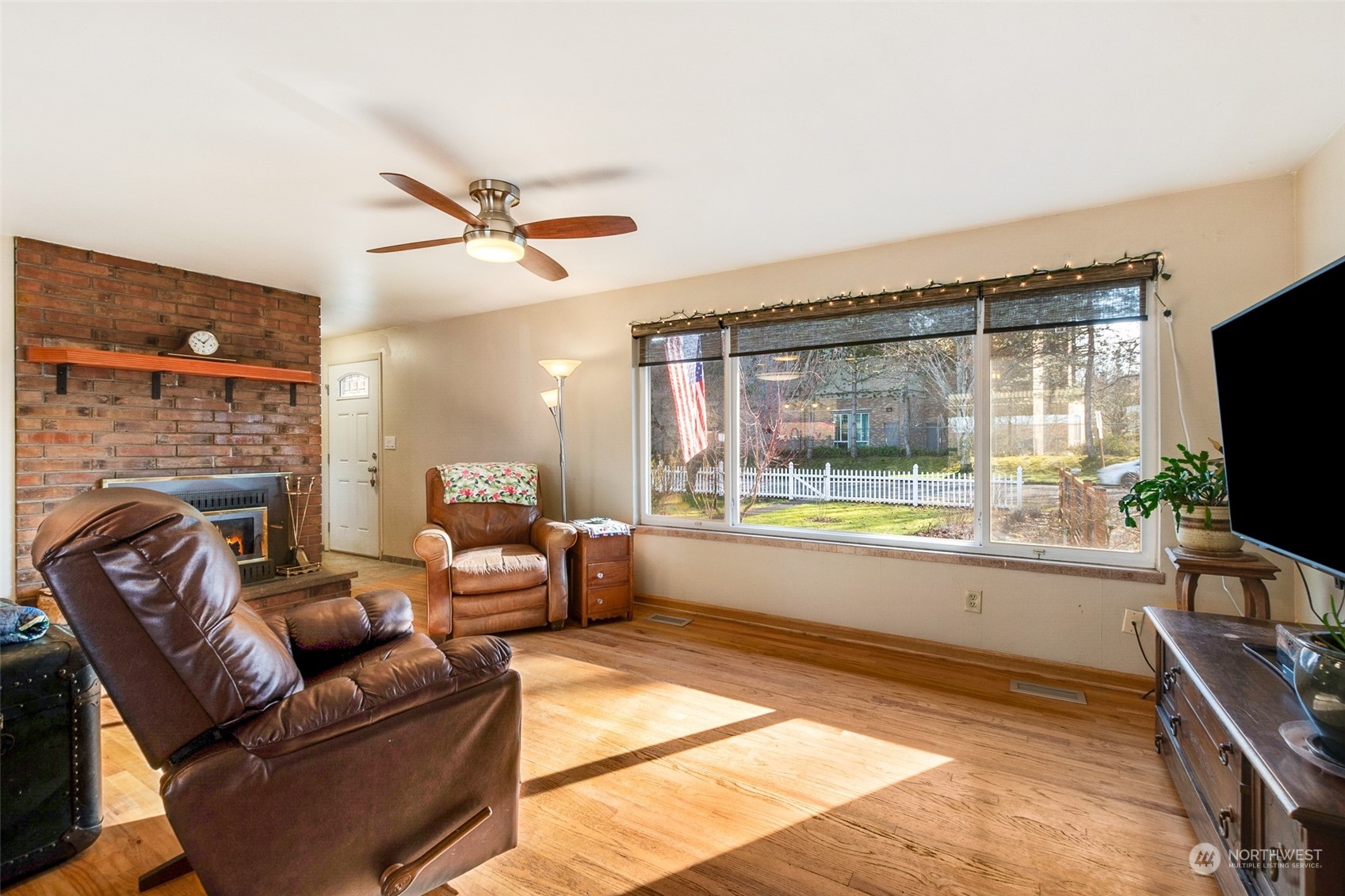 409 Jefferson Avenue Northeast Renton, WA 98056 - Photo 10 of 39 Gallery Image 10