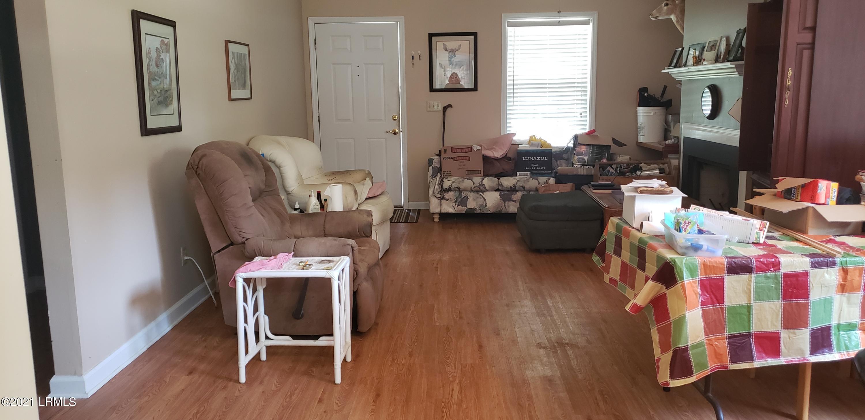 400 Cedar Grove Circle Beaufort, SC 29902 - Photo 4 of 8 20210802_121519