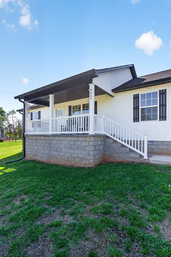 8664 Old Kentucky Road Sparta, TN 38583 - Photo 4 of 45