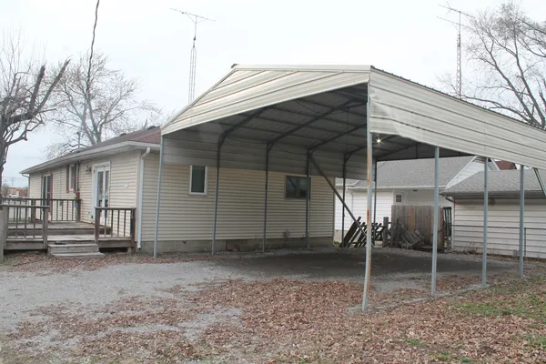 $79,900 | 120 South 12th Street, Herrin, IL 62948