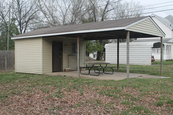 $79,900 | 120 South 12th Street, Herrin, IL 62948