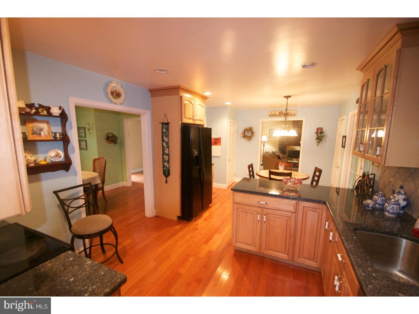 61 Blue Jay Road Chalfont, PA 18914 - Photo 7 of 22 Kitchen