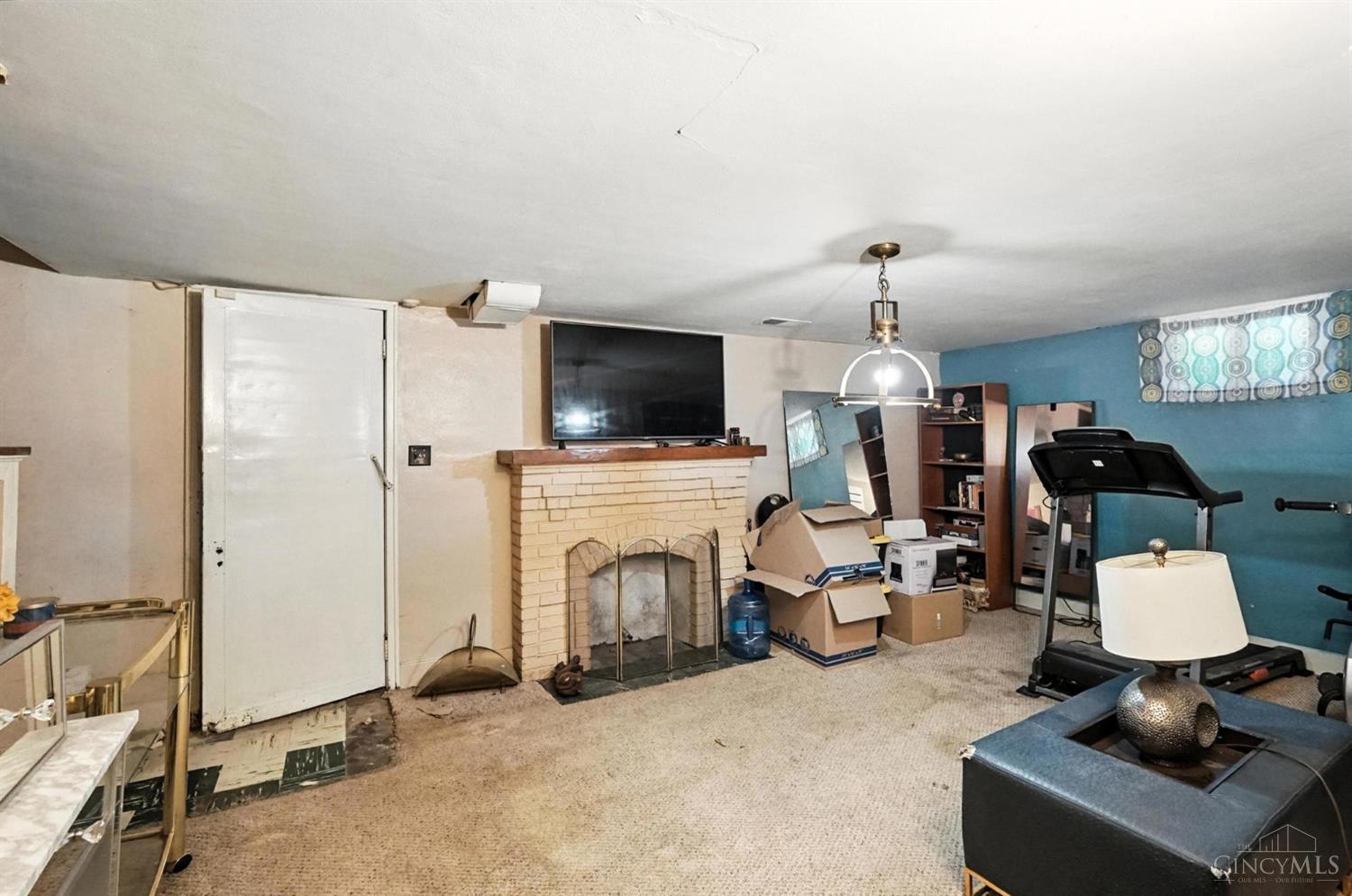 2235 West North Bend Road Cincinnati, OH 45239 - Photo 46 of 59