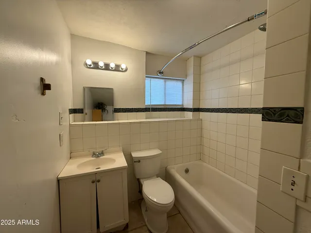 $850 | 6547 North 59th Drive, Glendale, AZ 85301