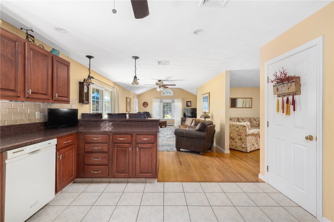 28 Whispering Pines Drive Cranston, RI 02921 - Photo 14 of 46 Open Floor Plaan