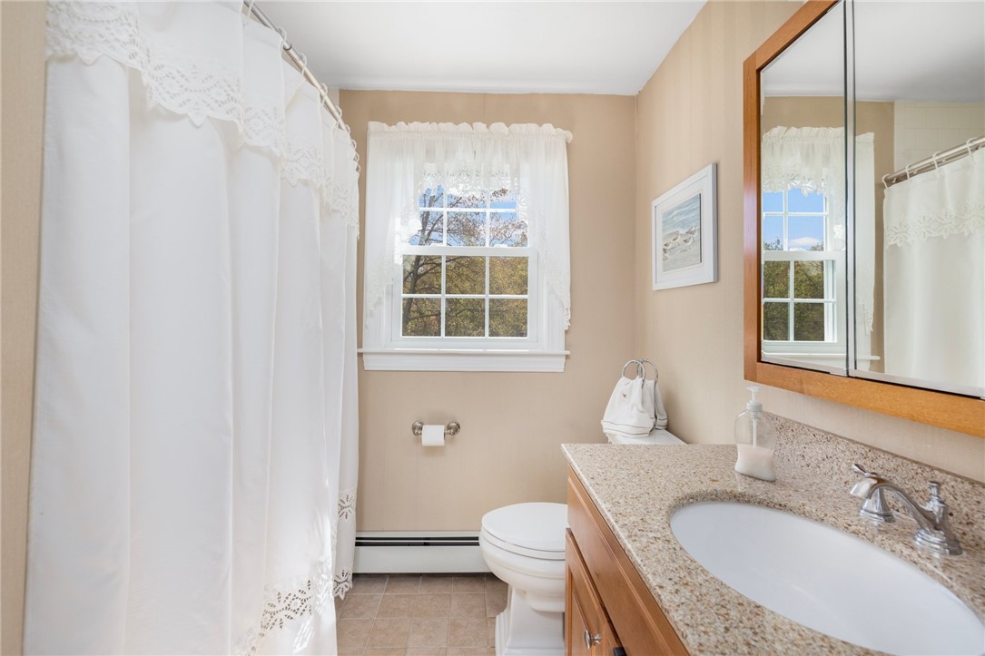 28 Whispering Pines Drive Cranston, RI 02921 - Photo 26 of 46 2nd Level Bath