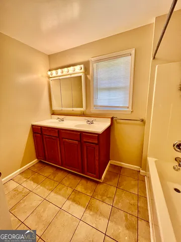 $3,000 | 112 Cherry Lane, Athens, GA 30601